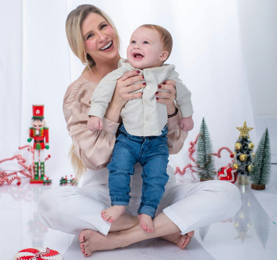 The Perfect Christmas Tree for an 8-Foot Ceiling